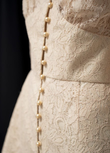 Платье миди с корсетным лифом и акцентными манжетами фото 1232531