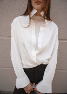 Рубашка с фигурными манжетами и двойной кокеткой фото 846352