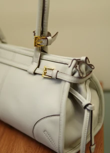 Сумка medium tote bag из кожи
 фото 803035